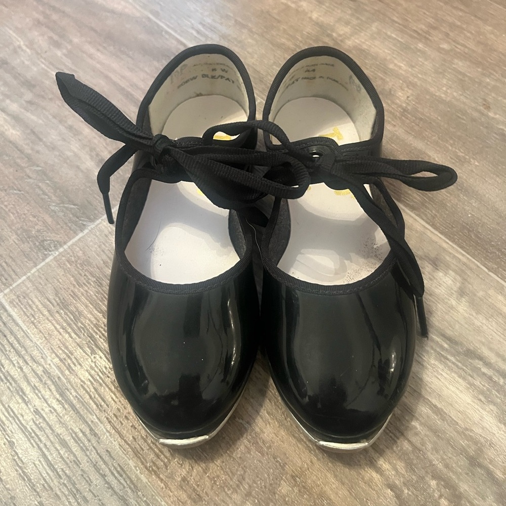 Black Patent Leather Mary Jane Shoes